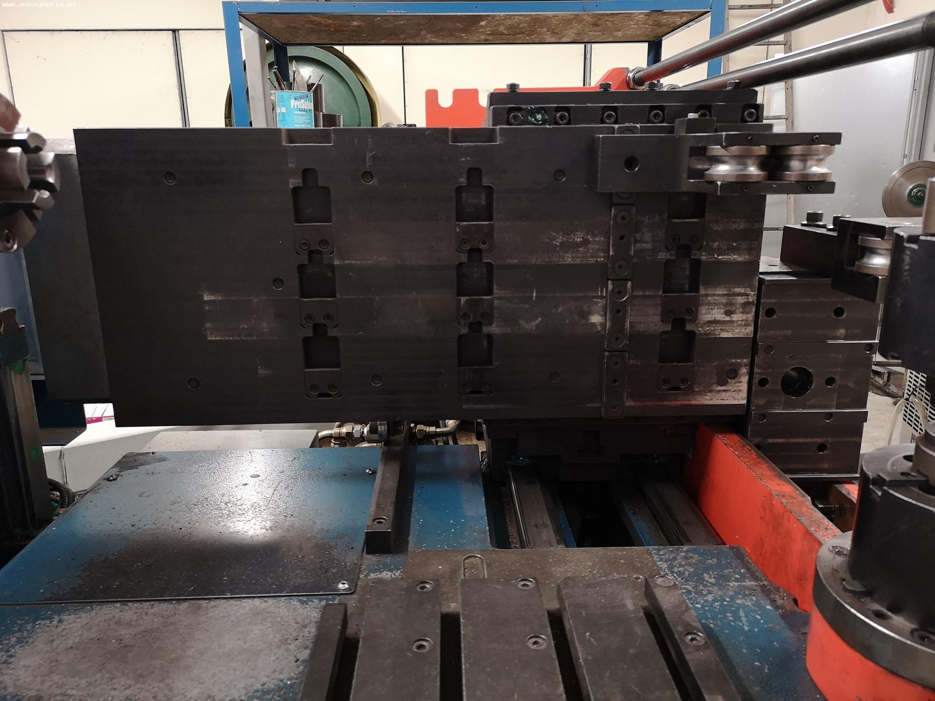 Curvatrice per tubi e profili CNC SHUZ TUNG CNC 50 BRM in vendita - foto 6